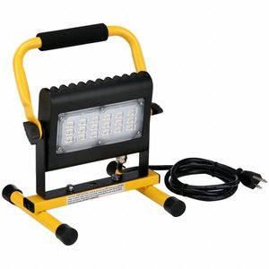 SOUTHWIRE LED Flood Light: 3,000 lm Max Brightness, LED, 1, 1 Brightness Levels, 1 Lamp Heads, IP65